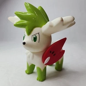 2008 Pokemon Finger Puppet 2.5" Shaymin Vinyl Figure Nintendo Bandai - Picture 1 of 3