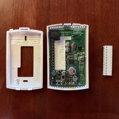 Trane X13790886 Wired Display Sensor - Image 1 of 3