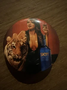 Skyy Vodka Pinback 1980s 1990s RARE - Picture 1 of 4