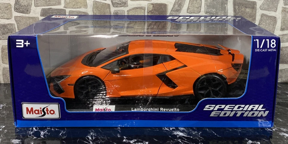 Maisto Special Edition 1 18 Scale Lamborghini Revuelto Diecast Model - Orange
