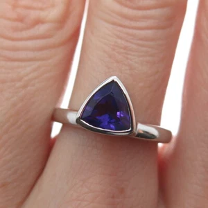 DSMK 925 Sterling Silver Real Triangle-Cut Amethyst Gemstone Ring Size 6 - Picture 1 of 9