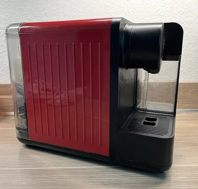 Tchibo Cafissimo Milk Kaffeemaschine, Kapsel-Maschine, Red - Bild 1 von 4