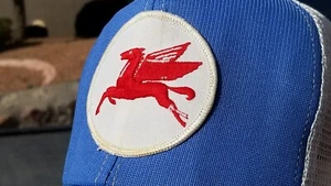 De colección Mobil Pegasus Gasolinera Uniforme Parche Béisbol Camionero Sombrero Gorra - Sin correa - Imagen 1 de 7