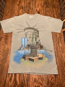Vintage 1998 NYC Twin Towers Grafik T-Shirt Tourist San Segal USA Einzelnaht Rarität - Bild 1 von 11