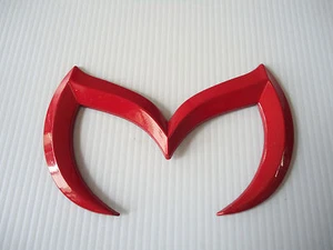 EMBLEMA DE CARRERAS DEL MALETERO TRASERO DE COCHE 3D INSIGNIA ROJA - Imagen 1 de 3