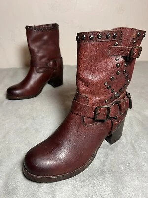 FRYE Vera Stud Moto Merlot Oxblood Heeled Leather Bootie sz 6.5B EUC NEAR MINT - Image 1 of 4