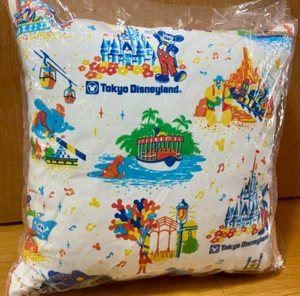Almohada Disneyland Mickey Mouse Jungle Cruise Big Thunder Mountain Japón Envío gratuito - Imagen 1 de 2