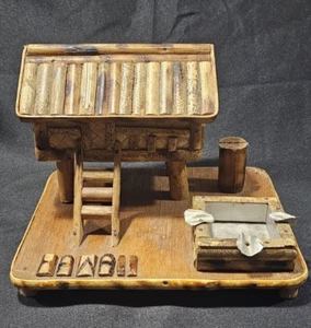 Cenicero de colección Stilt House caja de cigarrillos hecho en Filipinas bambú Hawaii - Imagen 1 de 11