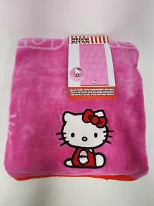 SANRIO HELLO KITTY TELO MARE ROSA CON RICAMO 100% COTONE 34” x 63” - Foto 1 di 3
