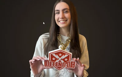 ¡Cadena Swag DC Defenders! Foto 1 de 2