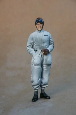 1/18 FIGURE  TAZIO NUVOLARI  VROOM  PAINTED  FOR  CMC  SCHUCO  MINICHAMPS  CMR - Image 1 of 2