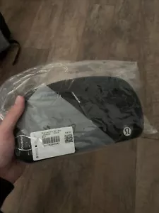 !NUOVO DI ZECCA! Lululemon Athletica Everywhere Borsa da cintura, nera, 7,5 x 5 x 2 pollici - Foto 1 di 2