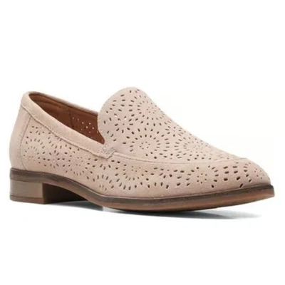 Zapatos Mocasines Clarks Para Mujer Sand Trish Calla Gamuza Perforada Talla 10 M Foto 1 de 4