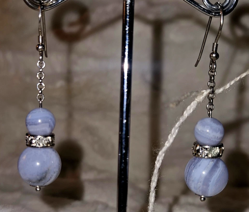 Orecchini in Calcedonio, Swarovsky e Argento 925  - Immagine 1 di 1