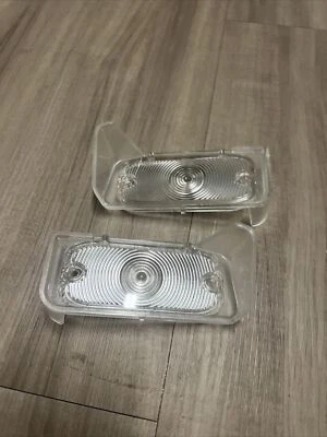 Pontiac GTO 1964 1965 Lemans Tempest lente de luz de señal de giro delantera transparente Foto 1 de 3