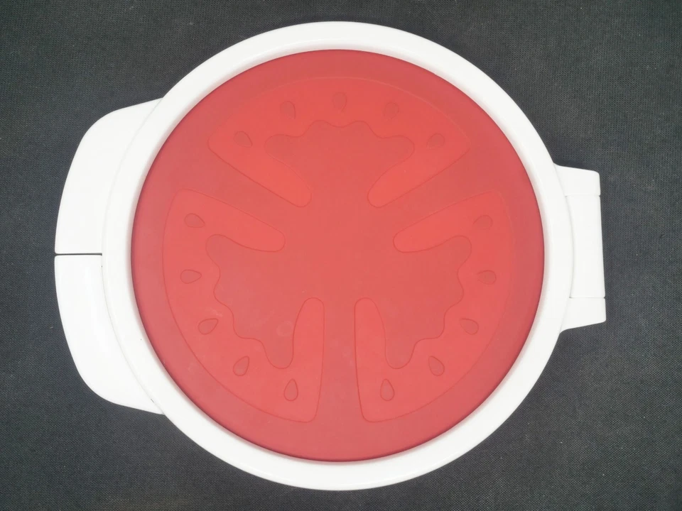 Ahorrador de tomate de silicona OXO 6" de ancho Foto 1 de 1