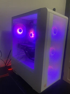 PC Gaming 4060ti Foto 1 de 4