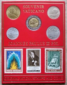 VATICAN 5 VARIOUS COINS & 6 STAMPS Souvenir Set, see pictures attached - Picture 1 of 6