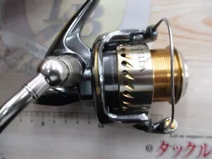 Carrete giratorio Shimano 04 Stella 2000S usado F/S - Imagen 1 de 7
