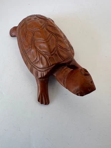 Vintage Hand Carved Wooden Turtle Figurine Detailed Shell 3 x 1.5 inches - Picture 1 of 8