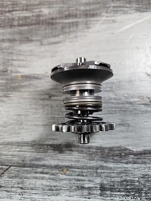 Kawasaki KX125 1999 2000 Power Valve Governor 59051-1367 Foto 1 de 4