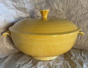 Vintage Fiesta *Yellow* Covered Casserole - Nice Condition! - Picture 1 of 14