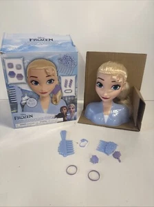 NEU Disney Frozen 2 Elsa Styling Kopf Spielzeug - Basic Edition einige Teile fehlen - Bild 1 von 4