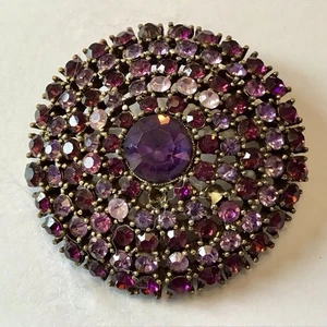 VINTAGE WEISS SIGNIERTE LILA STRASS BROSCHE Y5 - Bild 1 von 2