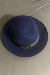 Fedora Kate Spade New York classica blu navy + nera tesa larga 100% lana taglia 0/S nuova con etichette - Foto 1 di 8