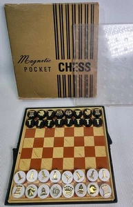 Vintage Magnetic Pocket Chess by Peter Pan Playthings LTD. Made in England J8027 - Picture 1 of 8