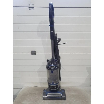 Shark NV601UK Lift-Away Upright Vacuum Cleaner Grey & Blue Corded 750W Bagless - Image 1 of 4