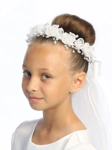 NEW 24" White Veil - Organza Flowers, Rhinestones & Pearls - 1st Holy Communion - Picture 1 of 6