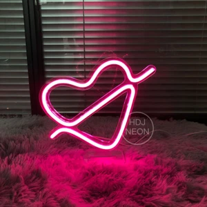 USB Neon Sign Cupid's arrow USB Neon Night Light LED Lamp For Desktop Decor - Picture 1 of 11