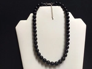 Single Strand Short Black Bead Necklace - Picture 1 of 4