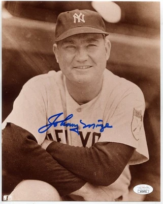 Johnny Mize New York Yankees - Autographed 8 x 10 Photo - JSA Certified - Image 1 of 2