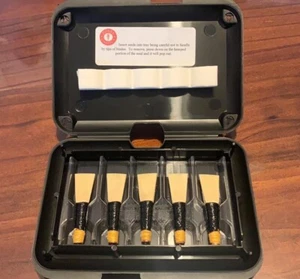Gilmour Bagpipe Chanter Reeds and Case - Bild 1 von 1