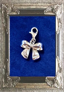 CHARM ANHÄNGER SCHLEIFE ECHT 925 SILBER für ARMBAND und KETTE - Bild 1 von 1