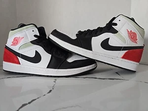 Size 10 - Air Jordan 1 SE Mid Red Black Toe - Picture 1 of 7