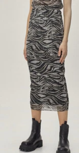 New Nasty Gal Animal Print Plisse Metallic Midi Skirt size 8 - Picture 1 of 2