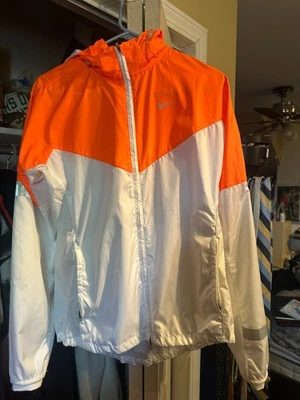 Nike Run Windbreaker Orange/White - Large - Image 1 of 4