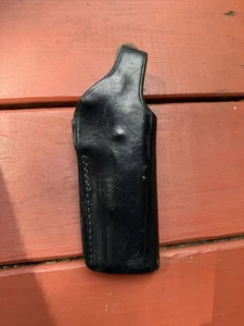 Vintage Bianchi 19 Right Hand Black Leather Holster For Colt 45 Auto Commander - Picture 1 of 5
