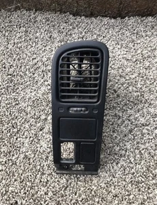 1995 1996 1997 Nissan Hardbody Truck Pickup D21 OEM AC Heater Vent Dash FreeShip - Picture 1 of 5