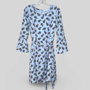 Kobi Halperin Paisley Print Kleid Glockenärmel blau rot Gürtel Größe S - Bild 1 von 5