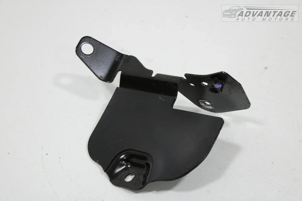 2013-2018 RAM 1500 5.7L V8 HEMI POWER STEERING PUMP TANK RESERVOIR BRACKET OEM - Image 1 of 4