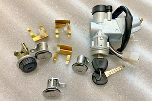 Suitable For Suzuki Samurai 85'-92' Lock Set - Ignition / Doors / Tailgate - Picture 1 of 4