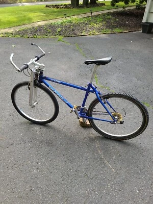 Ironhorse Mt400R Mountain Bike - Image 1 of 4