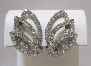 Pendientes de Clip KRAMER De Colección Tono Plata Estrás 3 Capas Recorte Marquesa Almendra - Imagen 1 de 12