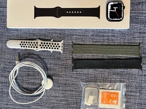 Apple Watch Nike Series 7 45MM Aluminum A2474 GPS Only with multiple straps - Picture 1 of 6