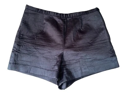 Shorts feminino Kate Spade Saturday preto tipo seda tamanho 12 - Imagem 1 de 4