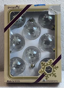 Pyramid Clear Glass Ornaments Christmas Snowflake Design Vintage 8 Ornaments USA - Picture 1 of 4
